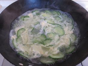 娱乐吃瓜酱鸡蛋汤视频下载